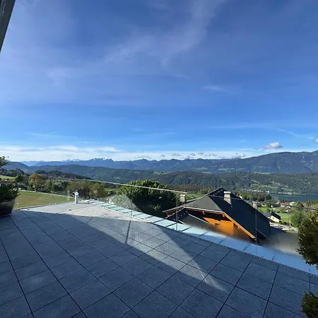 Weisse Am Millstaetter Obermillstatt