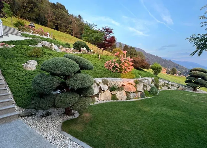 Weisse Am Millstaetter Daire Obermillstatt